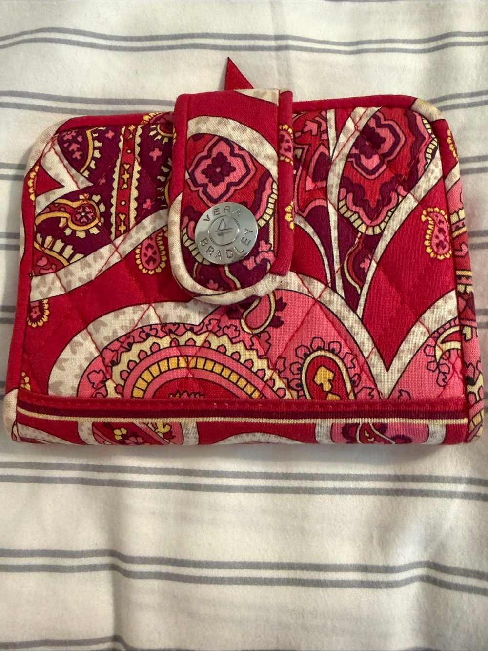 Vera Bradley Rosy Posies Snappy Wallet